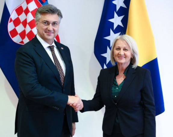 Krišto i Plenković potpisuju ugovor o graničnim prelazima