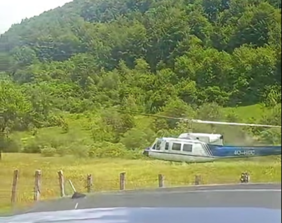 Helikopteru MUP-a otkazali motori na Prokletijama