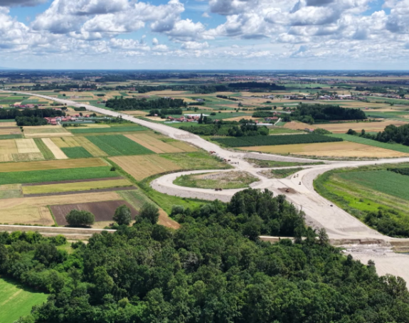 Srbija završila svoj dio, Srpska kaska: Autoput Rača-Bijeljina još nije završen!
