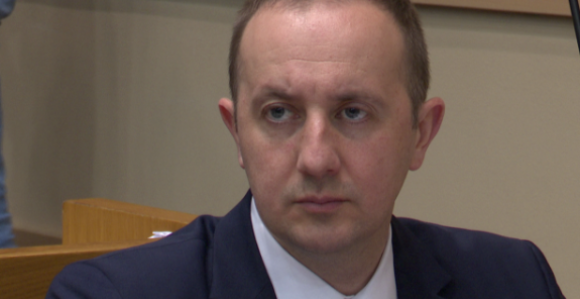 Miniću, privatizaciju u Šamcu sproveo SNSD, a ne SDS!