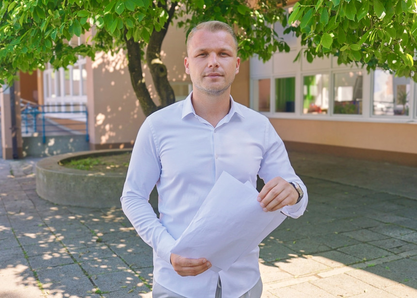 Stanivuković: 620 kladionica u Banjaluci je u blizini škola