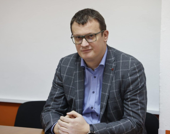 Sistemski riješiti pitanje odlaska i statusa ljekara