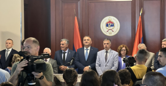 Свечани пријем дјеце са Космета у Влади Српске