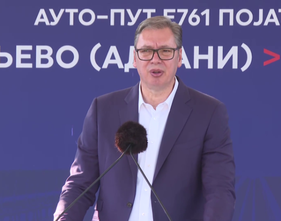 Vučić sutra na prikazu na Pasuljanskim livadama i u Batajnici