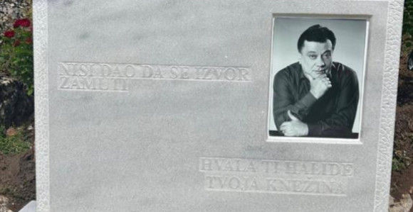 Na Knežak izvoru spomen-obilježje Halidu Bešliću