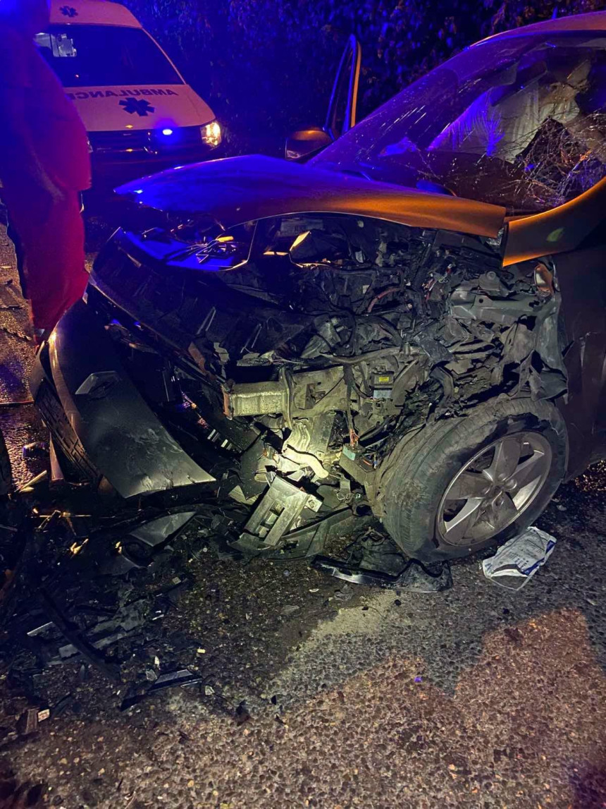Teška nesreća u Banjaluci: Poginula jedna osoba