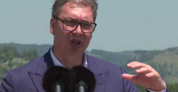 Vučić predstavlja nove mjere za bolji život građana