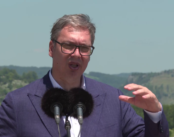 Vučić predstavlja nove mjere za bolji život građana
