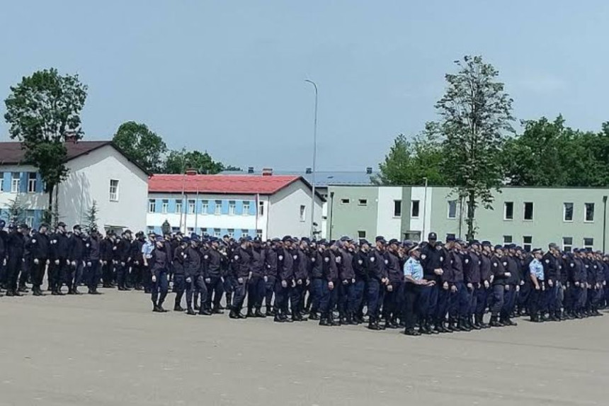 Šta jedu kadeti: Na papiru bogat jelovnik, u stvarnosti druga priča