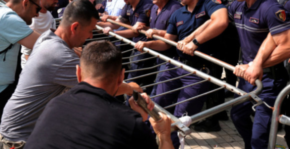 Novi protest u Tirani, ponovo zatražena ostavka Rame