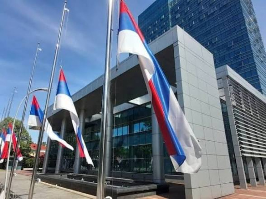 U Republici Srpskoj Dan žalosti, zastave na pola koplja
