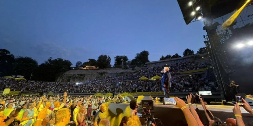 Legenda: U 82. godini prvi put održao veliki koncert