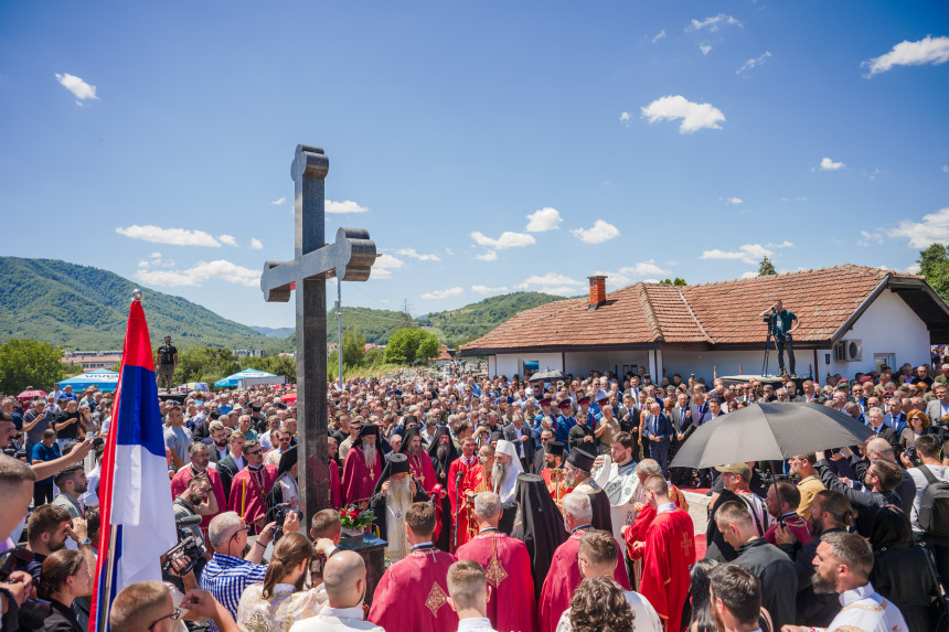 Цијели свијет ћути о страдањима Срба, ми на то немамо право