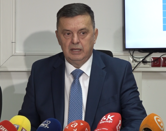 Da nije izbora da li bi počela primjena ovog zakona?