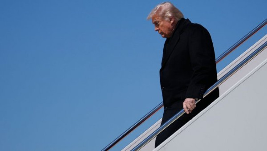 Aerodrom u Palm Biču preimenovan u Donald Dž. Tramp