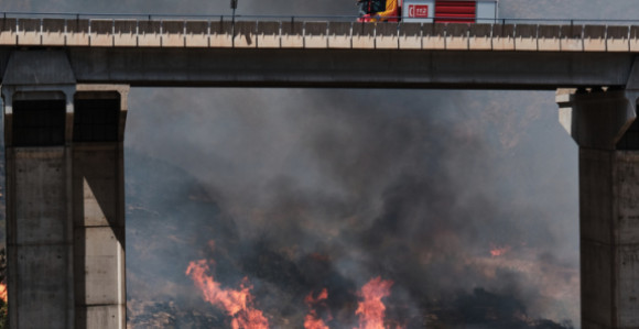 Andaluzija: 23 osobe nestale, vatrogasci i dalje gase požar