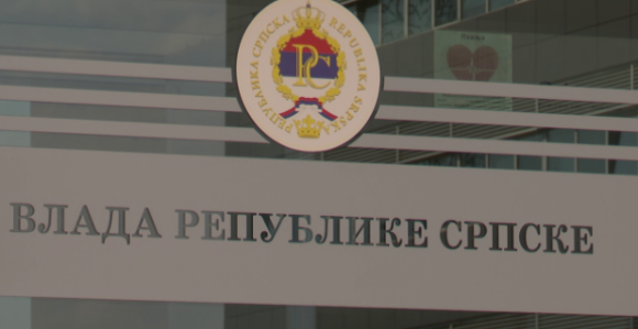 Krediti i dugovi: Vlada ponovo spašava "Elektroprivredu RS"