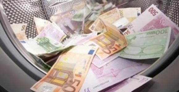 Брачни пар из Добоја осумњичен за прање пола милиона КМ