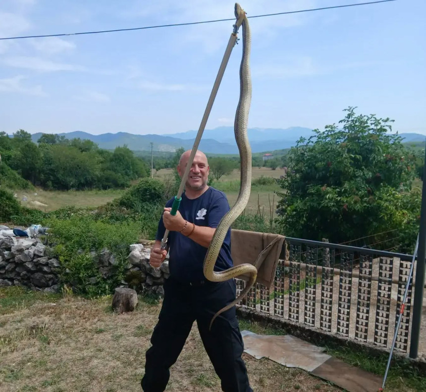 Trebinjac Mišo Pamučina ulovio zvijer dužu od dva metra