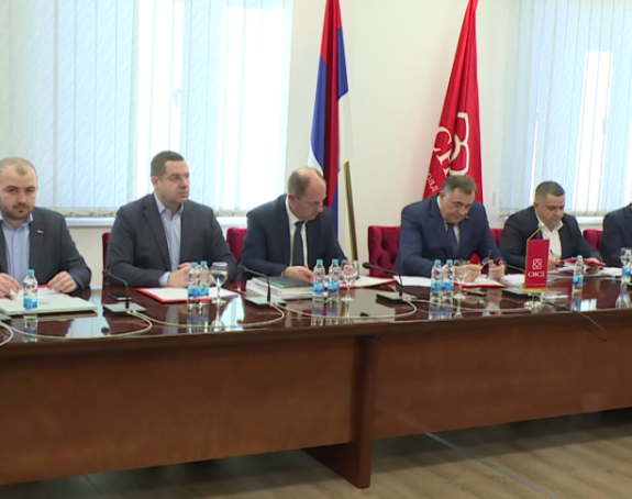 СНСД почео са притисцима и уцјенама бирача за октобарске изборе