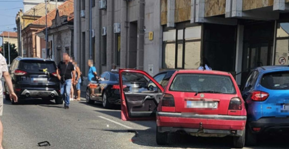 Saobraćajna nezgoda u Bijeljini kod glavne pošte