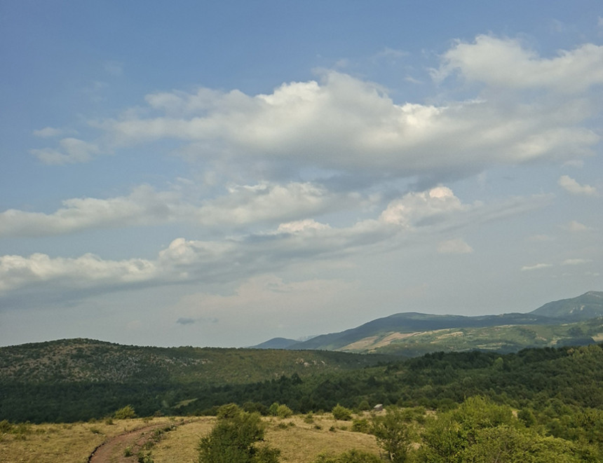 Sunčano i vrlo toplo, temperatura do 38 stepeni