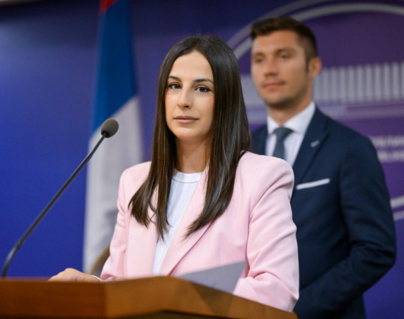 Vukomanović traži odgovornost za skandal na UKC-u