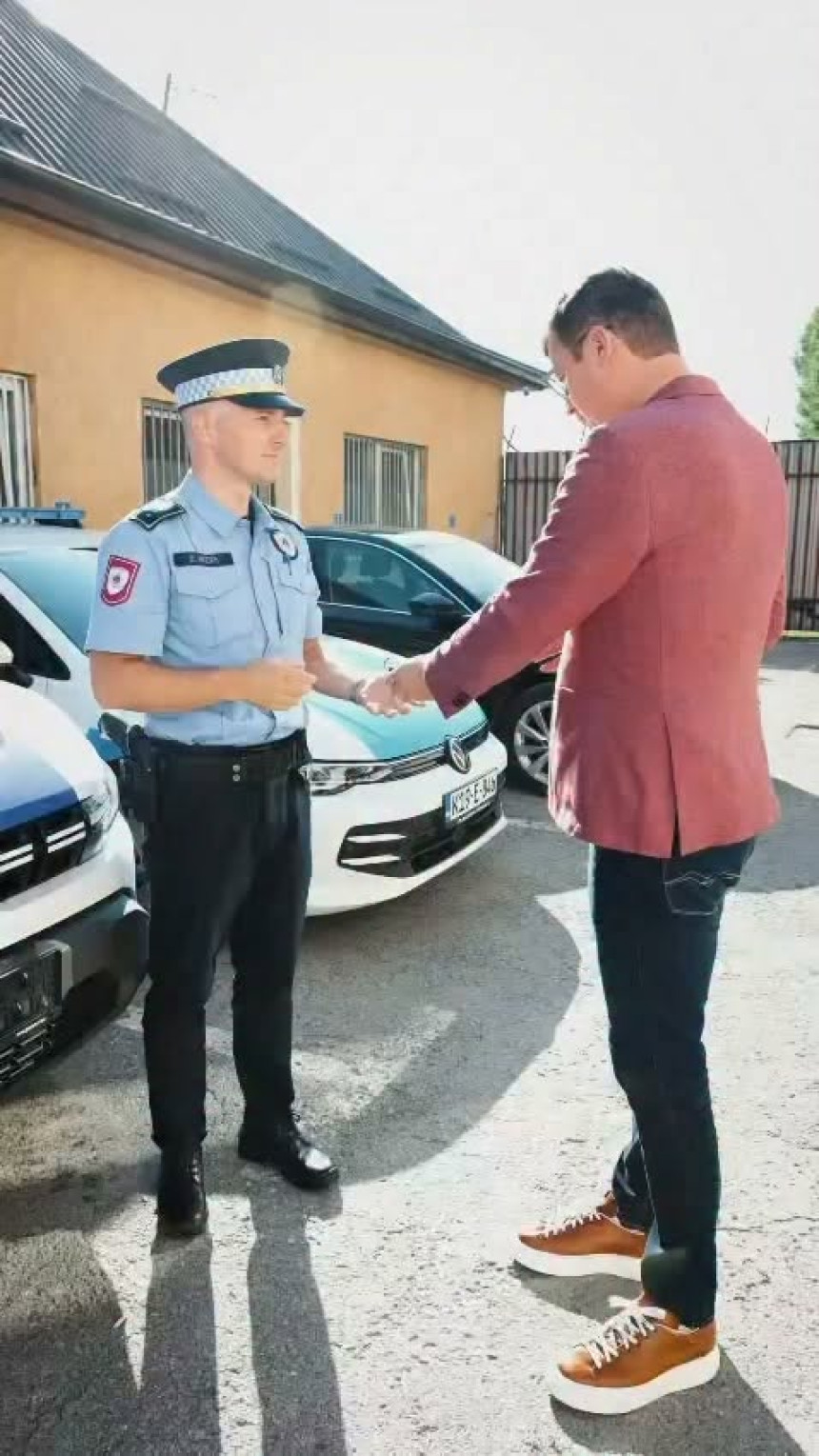 Od načelnika policijsko vozilo za PU Istočna Ilidža