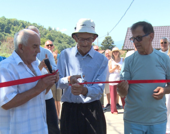 Sanski Most: Slogom i zajedništvom do asfaltnog puta