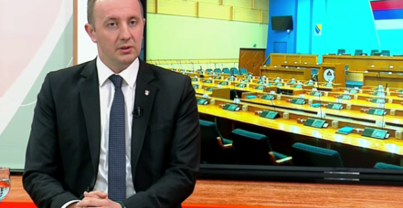 Bodiroga poručio Miniću: Zahvaljujući politici SNSD-a Srpska je oaza za pranje novca, privredni kriminal, korupciju, bogaćenje sumnjivih osoba i tragičnih događaja!
