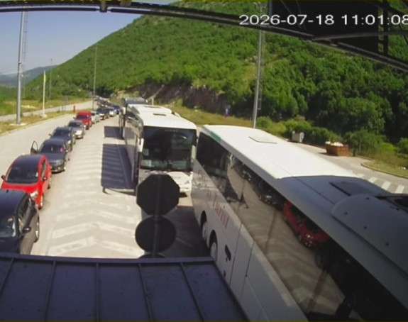 U CG tokom vikenda ušlo više ljudi nego što zemlja ima stanovnika