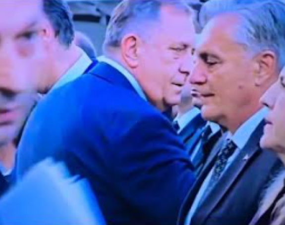 Dodik ponizio Srbe: Predsjedniku Republike Srpske nije dozvolio da govori na obilježavanju "Oluje"