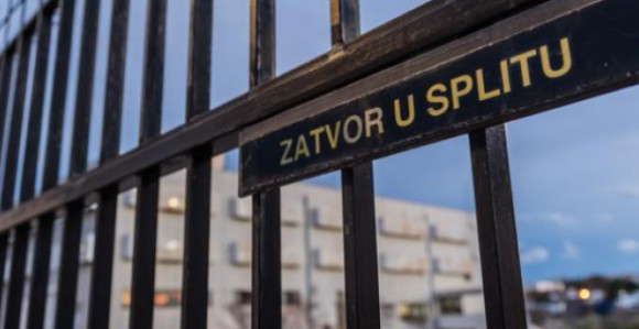 Pronađen mrtav u zatvoru: Djevojke dovodio za prostituciju