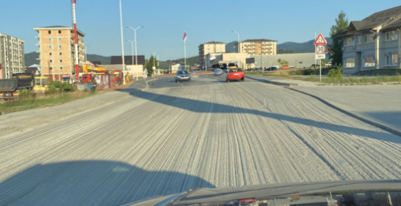 Rekonstrukcija puta u režiji poslanika SNSD-a Ace Stanišića?!