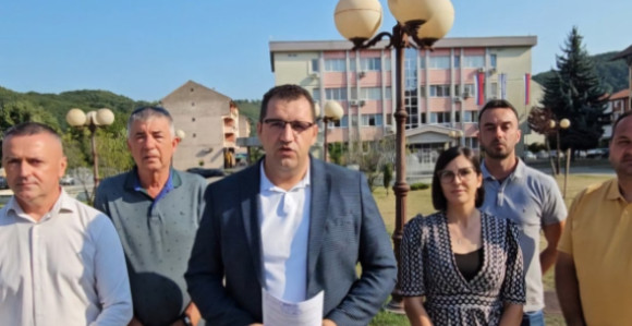 Dakić poziva vlast: Riješite problem grijanja u Ugljeviku