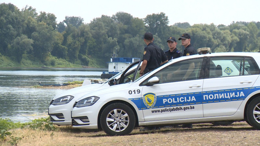 Na obali Save u Brčkom pronađene ljudske kosti?