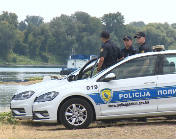 Na obali Save u Brčkom pronađene ljudske kosti?