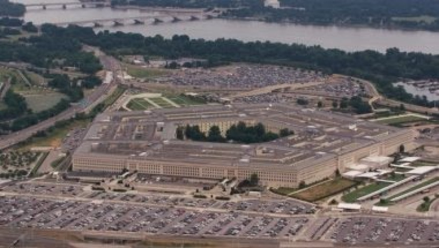 Pentagon traži da se brže proizvode oružje i municija