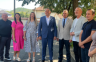 Izborna godina i briga za đake: Minić dijelio udžbenike