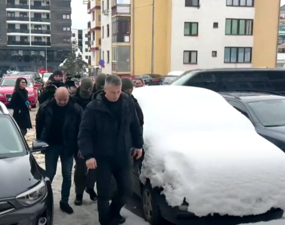 Istraga 20 mjeseci tapka u mjestu, Nešić se sprema za izbore
