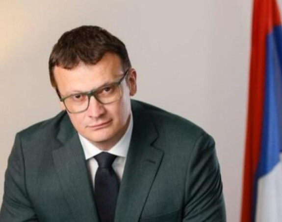 Ко се бави људима из опозиције, тај није опозиционар