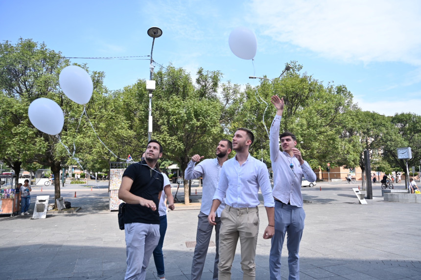 Alarmantan odlazak mladih, izgubljeno 23.000 studenata