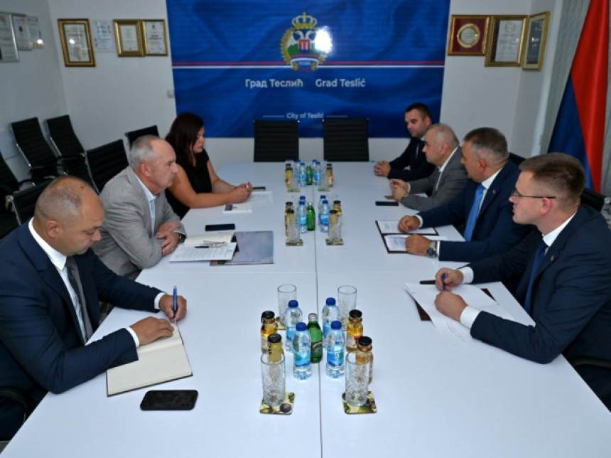 Minić: Do sada pet miliona za Teslić, biće još ulaganja