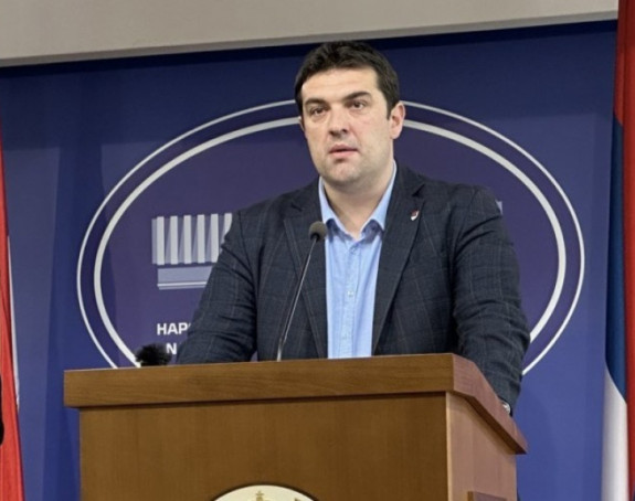 Berjan Dodiku: Možete se kititi brojkama, ali prazne klupe govore sve