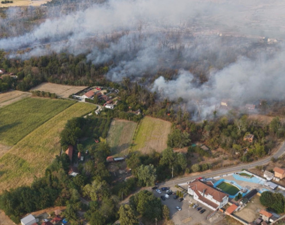 Evakuacija u vikend-naselju u Amajlijama kod Bijeljine (VIDEO)