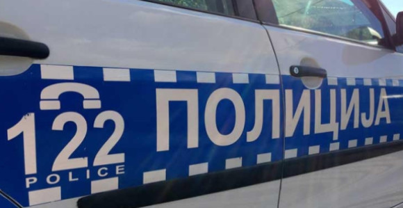 Zatekao bivšu suprugu s drugim pa nasrnuo čakijom