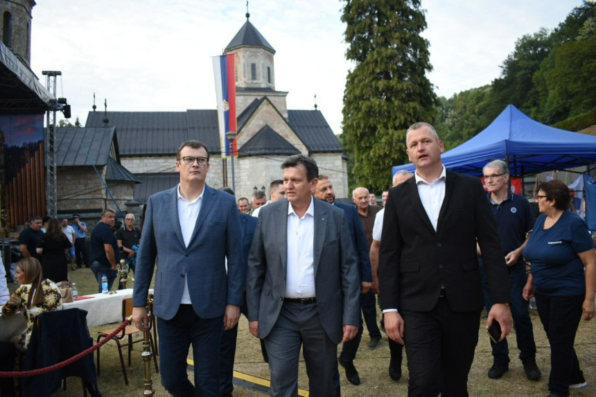 Blanuša i Božović u Moštanici: Naša snaga su ljudi