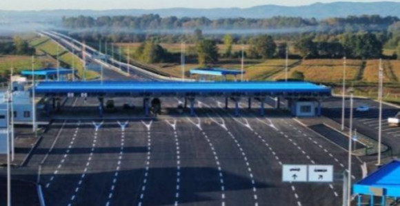 UIO: Novi granični prelaz u Gradišci nastavlja da radi