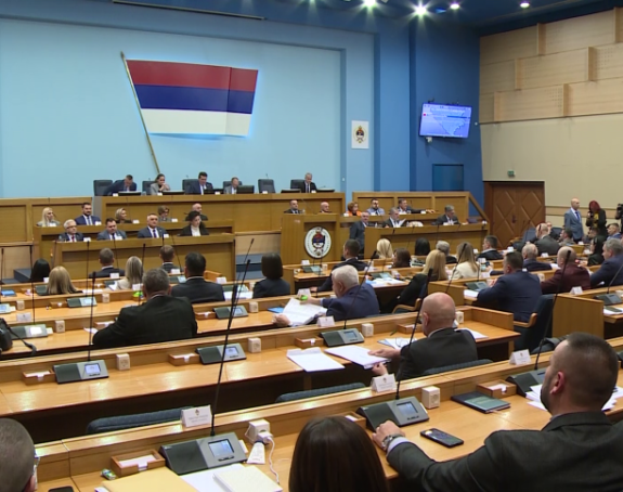 Čak 58 aktuelnih poslanika NSRS ponovo u trci