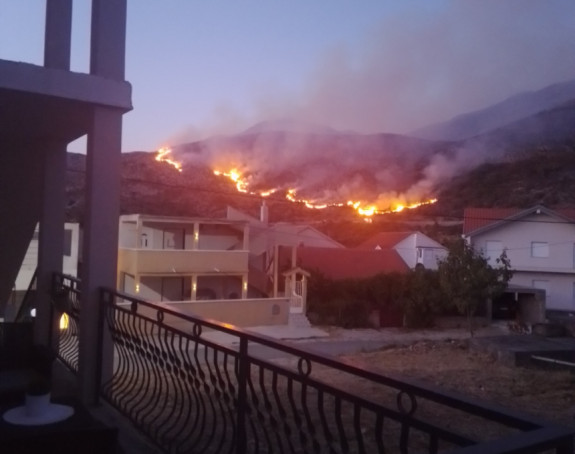 Trebinje: Požar na Ivanici buknuo zbog dječije igre?